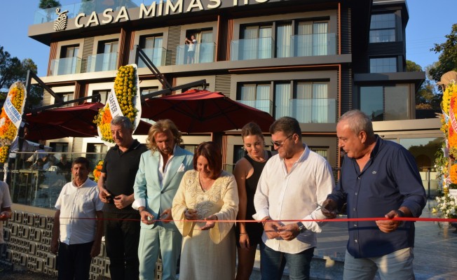 Casa Mimas Hotel, eşsiz mimarisi ile Karaburun’da açıldı.